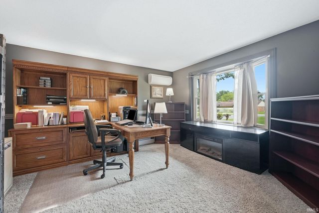 1008 Orlando Drive, Fort Wayne, IN 46825