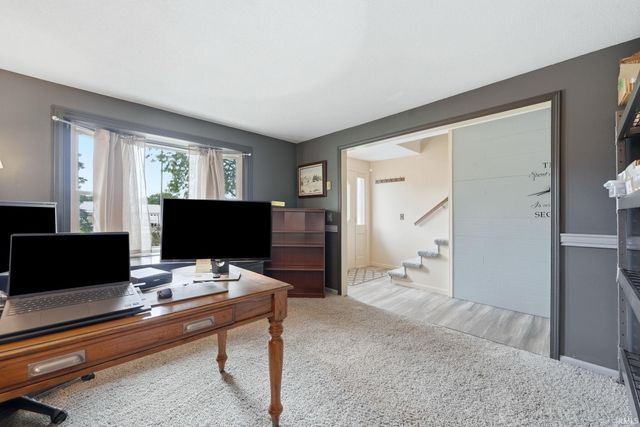 1008 Orlando Drive, Fort Wayne, IN 46825