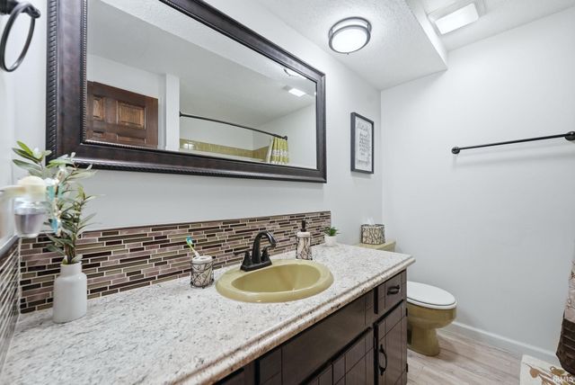 1008 Orlando Drive, Fort Wayne, IN 46825