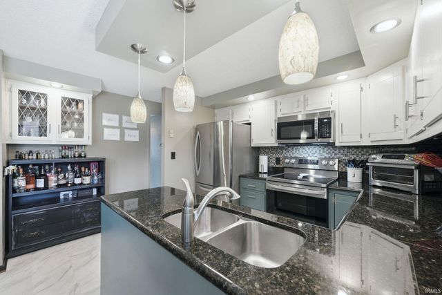 1008 Orlando Drive, Fort Wayne, IN 46825
