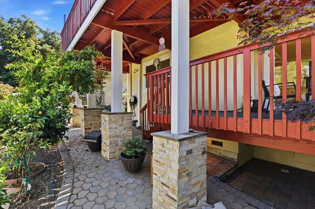 10112 Adelheid Court, Cupertino, CA 95014
