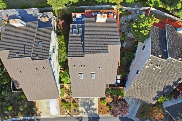 10112 Adelheid Court, Cupertino, CA 95014