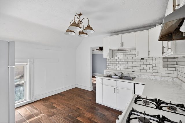 801 N Winnebago Street, Rockford, IL 61103