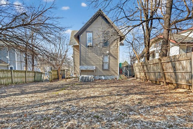 801 N Winnebago Street, Rockford, IL 61103