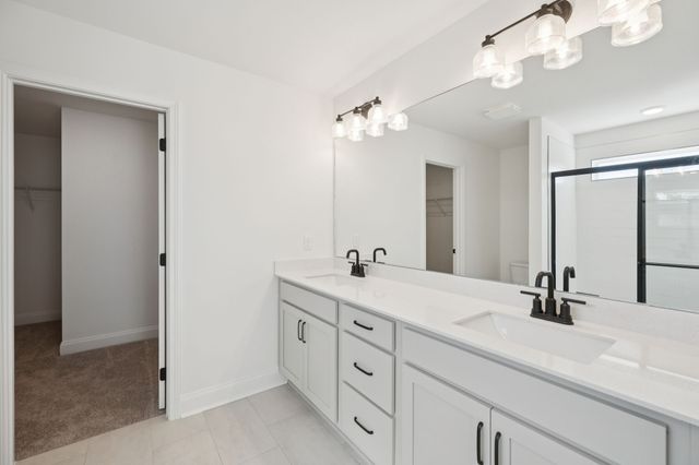 116 Dahlia Dr, La Vergne, TN 37086