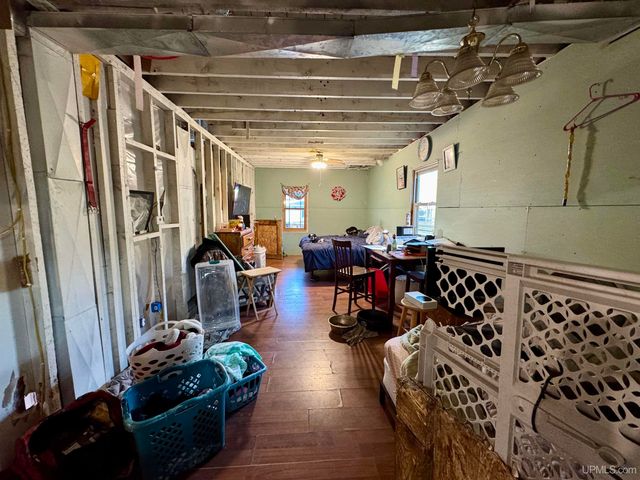 416 E Stanton Street, Iron Mountain, MI 49801