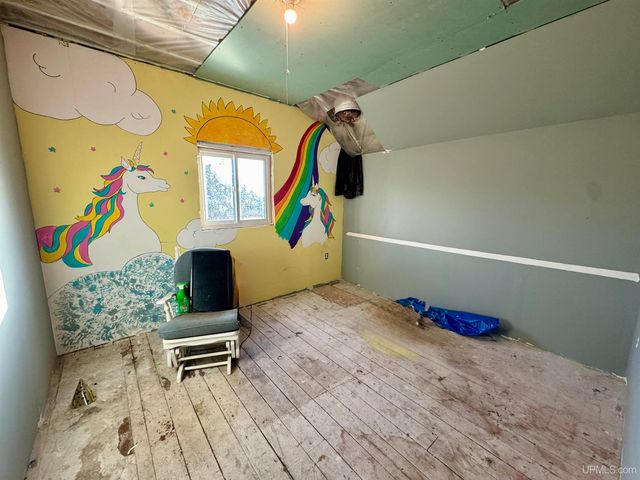 416 E Stanton Street, Iron Mountain, MI 49801