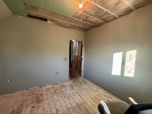 416 E Stanton Street, Iron Mountain, MI 49801