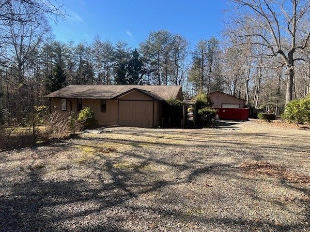49 Thompson Drive, Blairsville, GA 30512