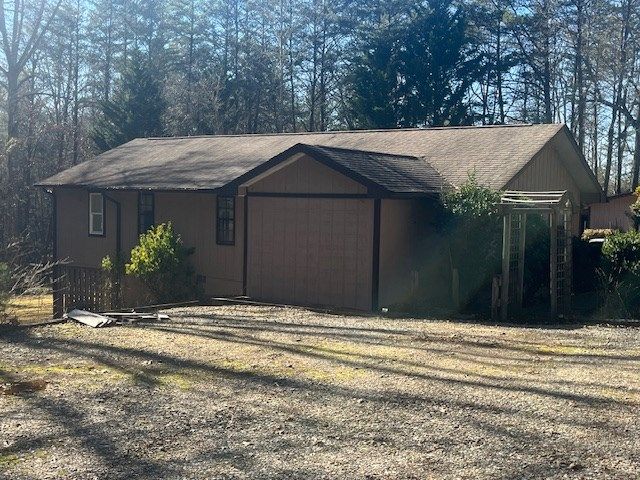 49 Thompson Drive, Blairsville, GA 30512