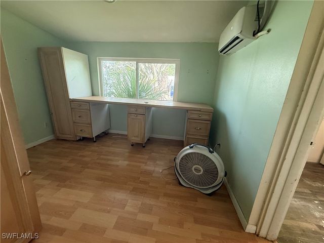 105 Oregon RD N, Lehigh Acres, FL 33936