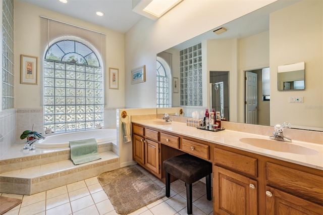 1925 SCHAER WAY, Odessa, FL 33556