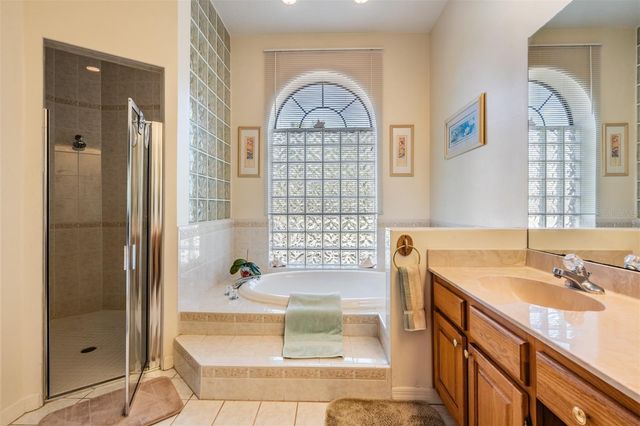 1925 SCHAER WAY, Odessa, FL 33556