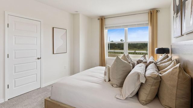 2370 AVEENO AVENUE, Haines City, FL 33844