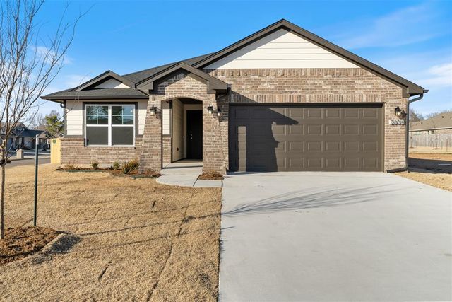 20061 Woodrock Street, Harrah, OK 73045