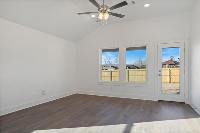 20061 Woodrock Street, Harrah, OK 73045