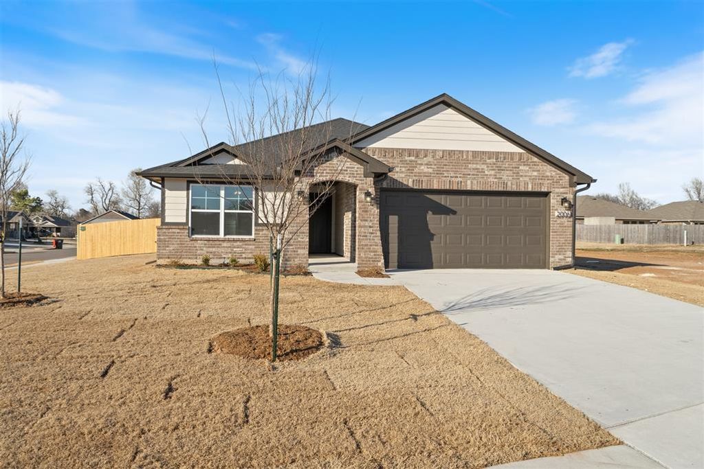 20061 Woodrock Street, Harrah, OK 73045