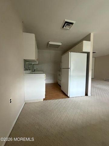 107B Edinburgh Lane 107B, Lakewood, NJ 08701