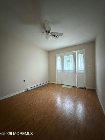 107B Edinburgh Lane 107B, Lakewood, NJ 08701