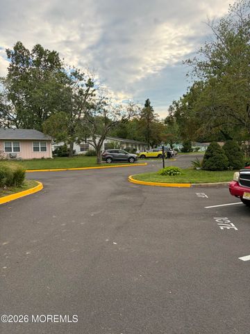 107B Edinburgh Lane 107B, Lakewood, NJ 08701