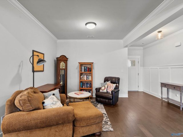 21861 Natures Cove Drive, Athens, AL 35613
