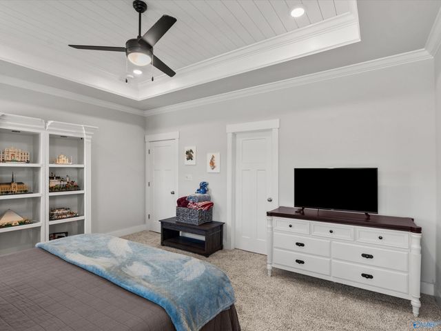 21861 Natures Cove Drive, Athens, AL 35613