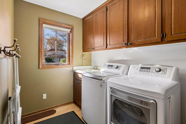 3306 Belden Drive, Saint Anthony, MN 55418