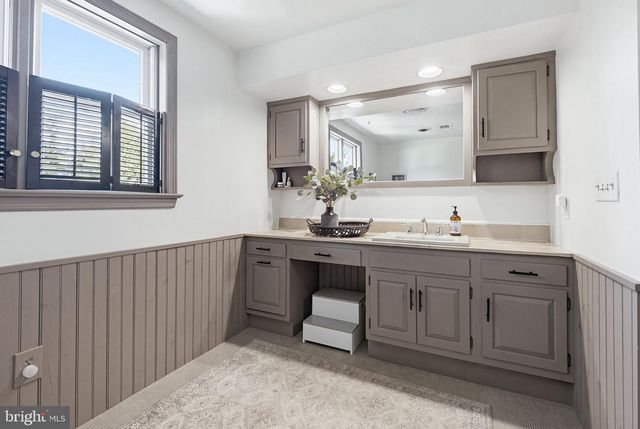 3937 LOCUST GROVE RD, Columbia, PA 17512