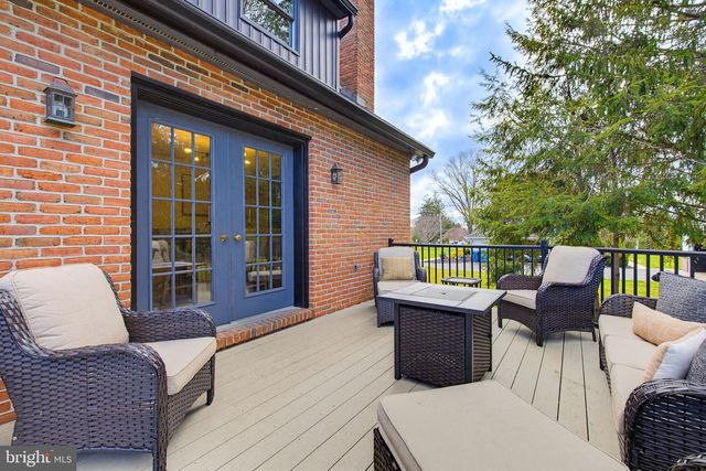 3937 LOCUST GROVE RD, Columbia, PA 17512