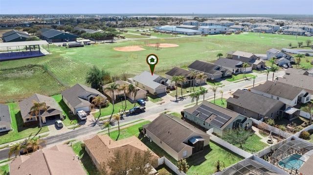 457 KNIGHTSBRIDGE CIRCLE, Davenport, FL 33896