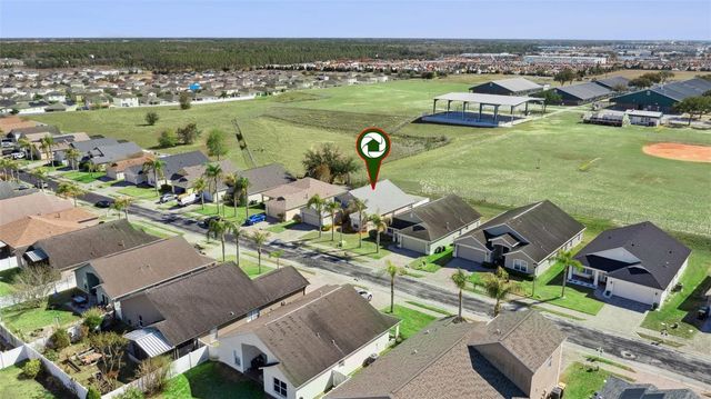 457 KNIGHTSBRIDGE CIRCLE, Davenport, FL 33896