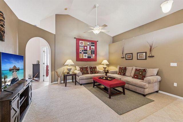 457 KNIGHTSBRIDGE CIRCLE, Davenport, FL 33896