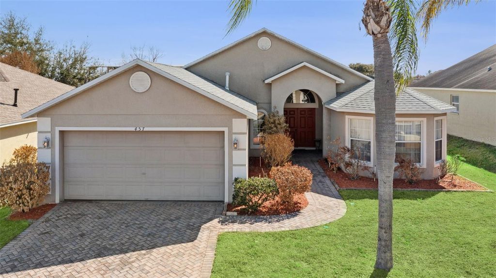 Image 30 of property listing at 457 KNIGHTSBRIDGE CIRCLE, Davenport, FL 33896