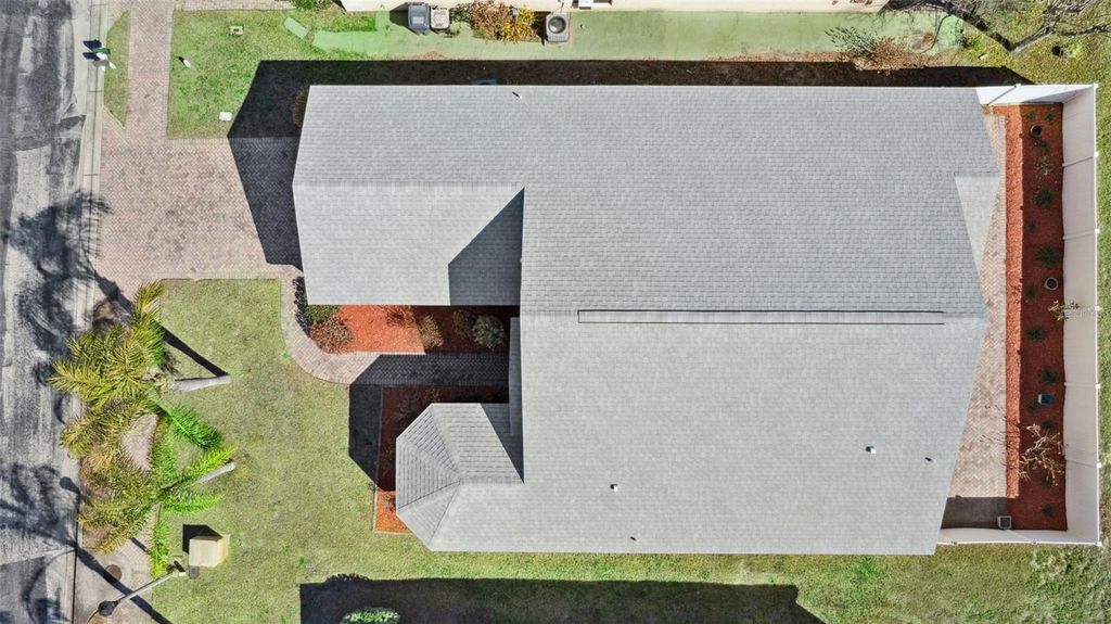 Image 37 of property listing at 457 KNIGHTSBRIDGE CIRCLE, Davenport, FL 33896