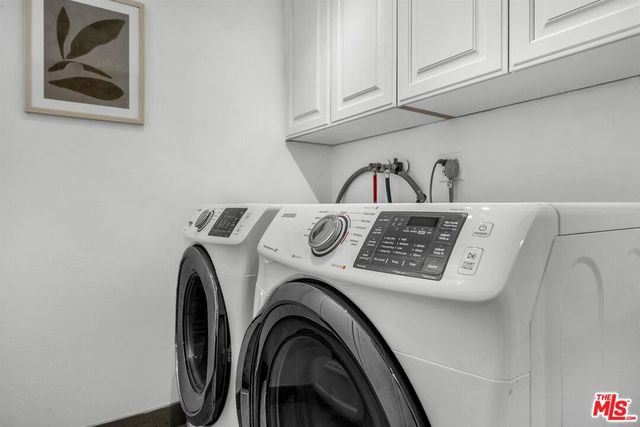 11667 Gorham Avenue 203, Los Angeles, CA 90049