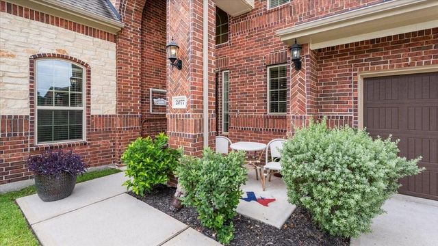 2077 Brookmont Drive, Conroe, TX 77301