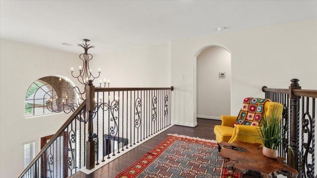 2077 Brookmont Drive, Conroe, TX 77301