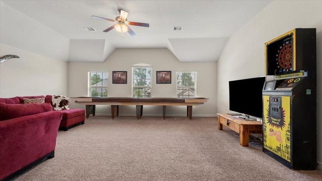 2077 Brookmont Drive, Conroe, TX 77301