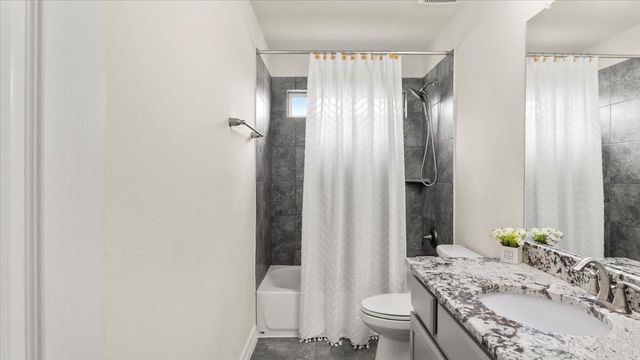 2077 Brookmont Drive, Conroe, TX 77301