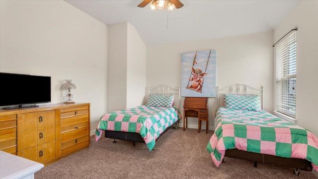 2077 Brookmont Drive, Conroe, TX 77301