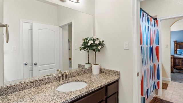 2077 Brookmont Drive, Conroe, TX 77301