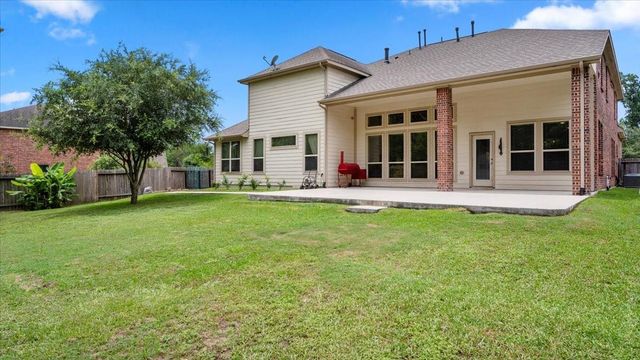 2077 Brookmont Drive, Conroe, TX 77301