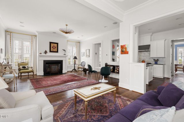 400 E Winmore Avenue, Chapel Hill, NC 27516