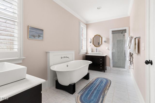 400 E Winmore Avenue, Chapel Hill, NC 27516