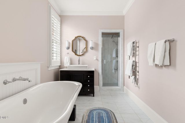 400 E Winmore Avenue, Chapel Hill, NC 27516