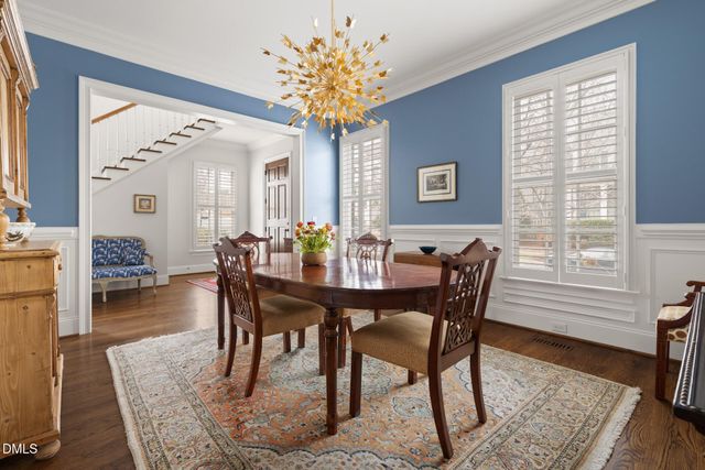 400 E Winmore Avenue, Chapel Hill, NC 27516