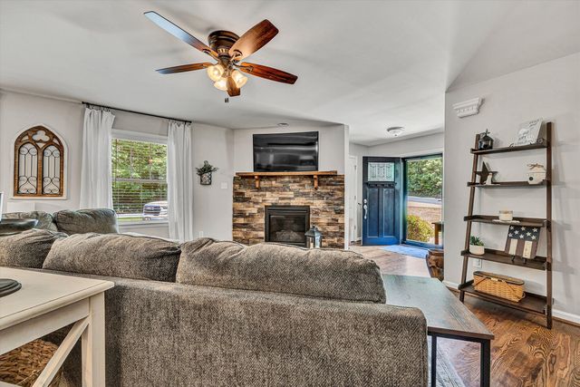 1040 Old Station Loop, Hardy, VA 24101