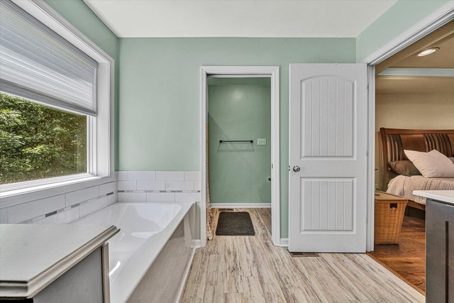 1040 Old Station Loop, Hardy, VA 24101
