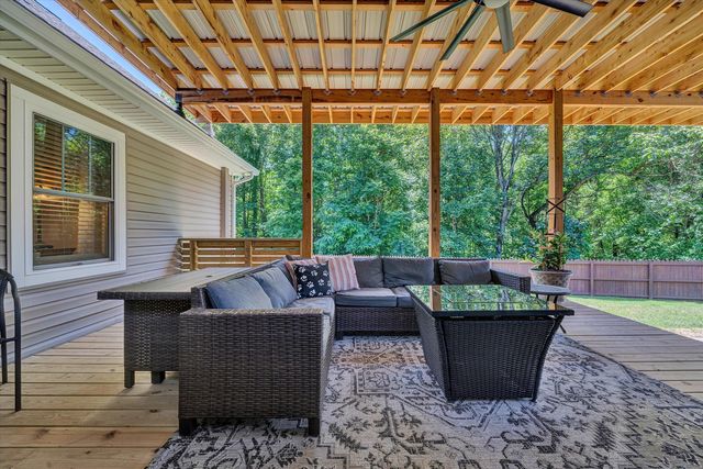 1040 Old Station Loop, Hardy, VA 24101