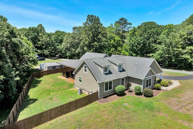 1040 Old Station Loop, Hardy, VA 24101